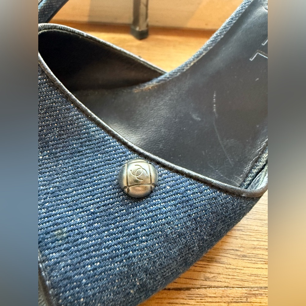 Vintage Chanel Denim Heels - Picture 13 of 14